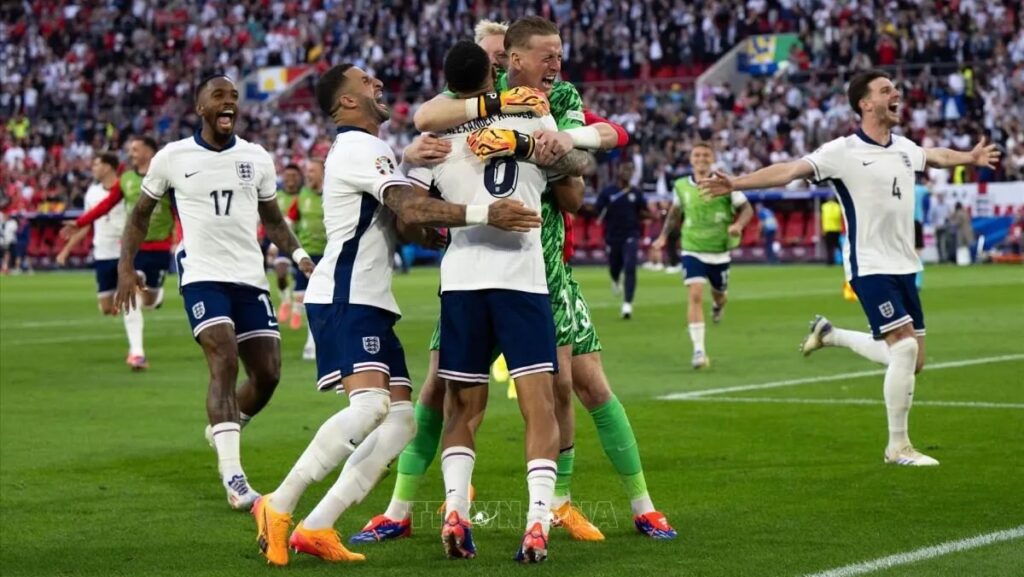 Bán kết là gì? Vòng bán kết có bao nhiêu đội bóng tham dự?