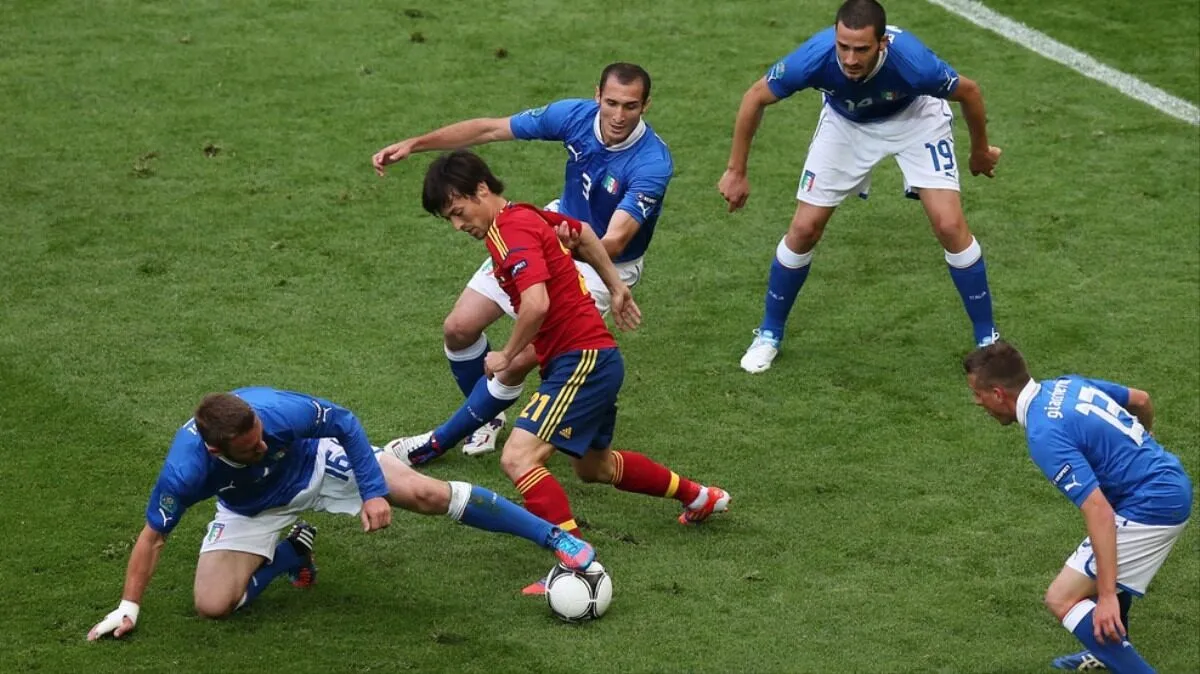 Catenaccio là gì? Tìm hiểu về chiến thuật phòng ngự chặt chẽ