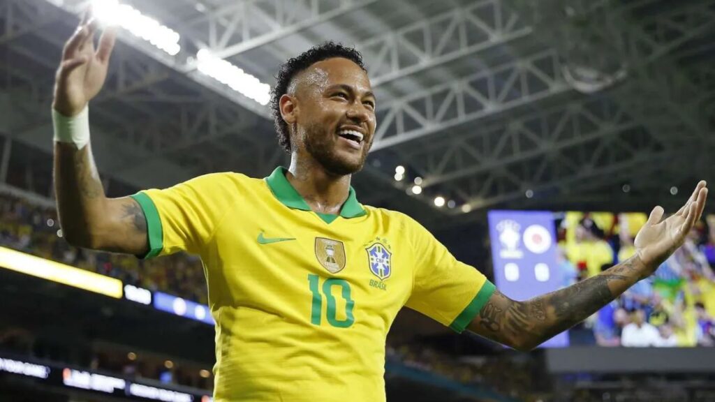 Top cầu thủ ghi bàn nhiều nhất với 5 người vẫn còn thi đấu