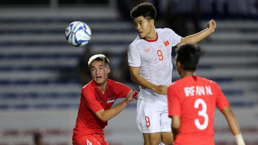 Thông tin kỹ thuật đánh đầu trong bóng đá dễ học nhất